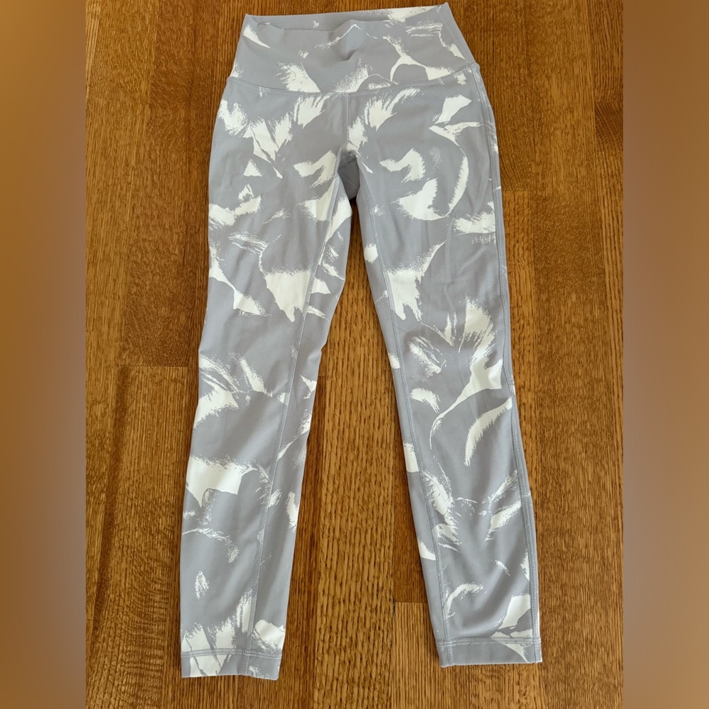Lululemon high rise leggings (size 4)